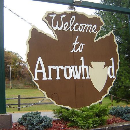 Arrowhead Camping Resort Loft Cabin 22 Douglas Center Exterior foto